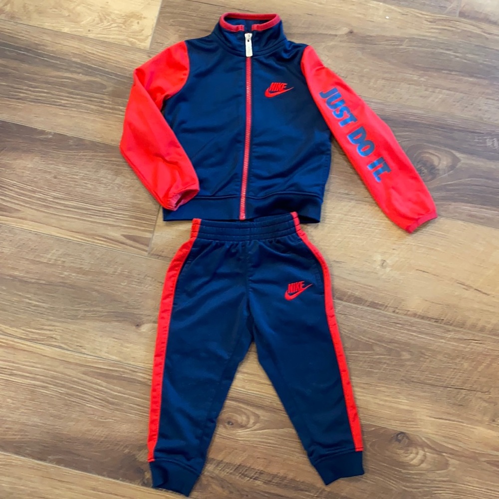 Nike tracksuit 2T boys
